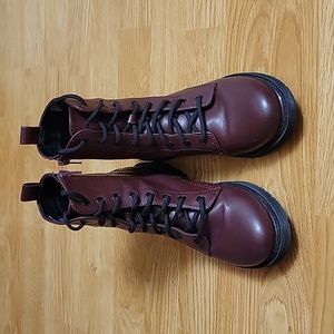 Women's boots